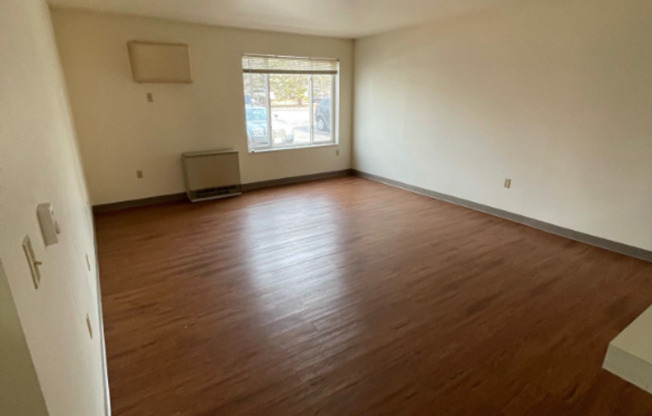 2 beds, 1 bath, 1,000 sqft, $1,000, Unit TE218X-104