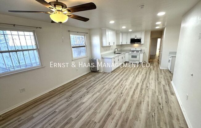622 E 7 ST