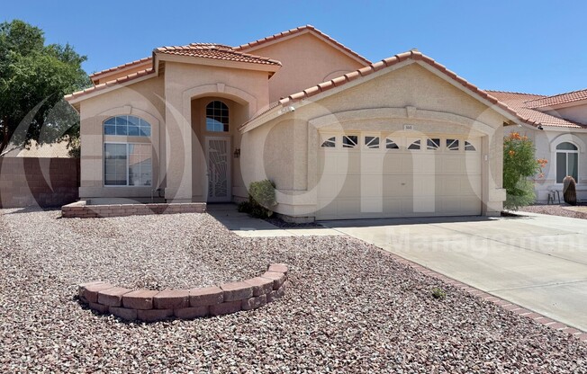 3845 W CHARLOTTE DR
