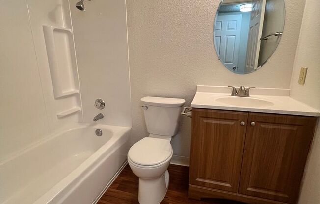 1 bed, 1 bath, 650 sqft, $1,475, Unit 494211