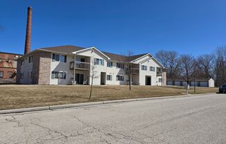 2 beds, 1 bath, 856 sqft, $1,269, Unit PL   7305