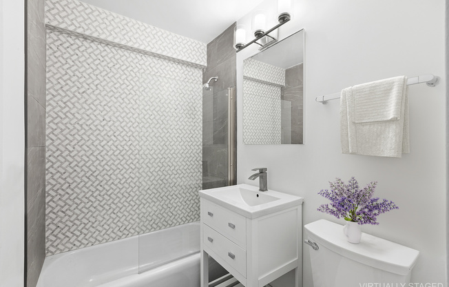 Studio, 1 bath, 550 sqft, $3,900, Unit 5D