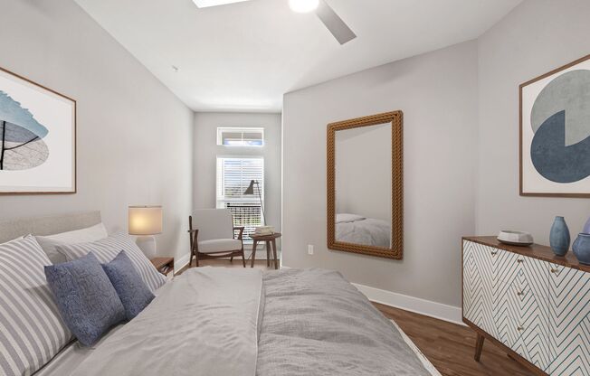 1 bed, 1 bath, 773 sqft, $1,365, Unit 1-315