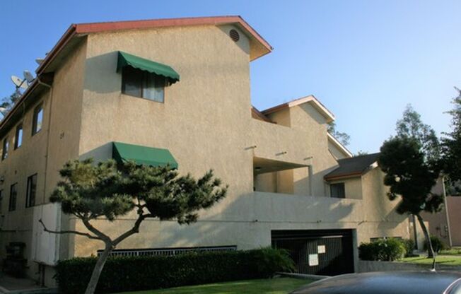 4539 W. 159th Street Apartments