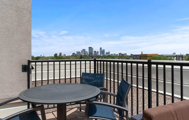 Rooftop Patio at Buzza Lofts of Uptown, Minneapolis, MN 