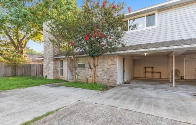 10810 SUGAR HL DR