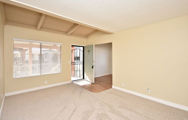 1 bed, 1 bath, 625 sqft, $2,350, Unit 208