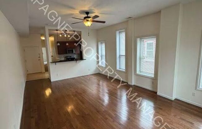 1646/1648 Summit Street