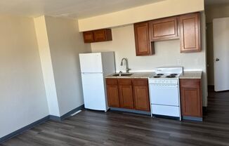 1 bed, 1 bath, $995, Unit Unit 3