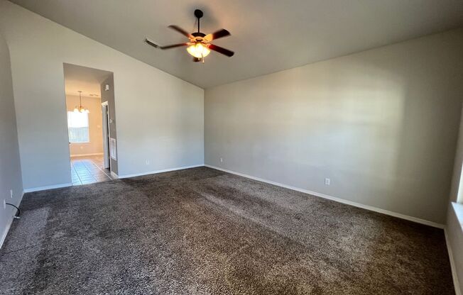 2 beds, 2 baths, $1,600