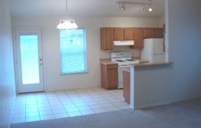 Large 3 bedroom 2 bath duplex with private back yard. Close to OU! AVAILABLE EARLY AUGUST