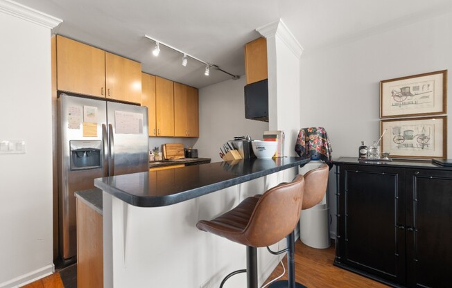 1 bed, 1 bath, 712 sqft, $7,195, Unit 11F