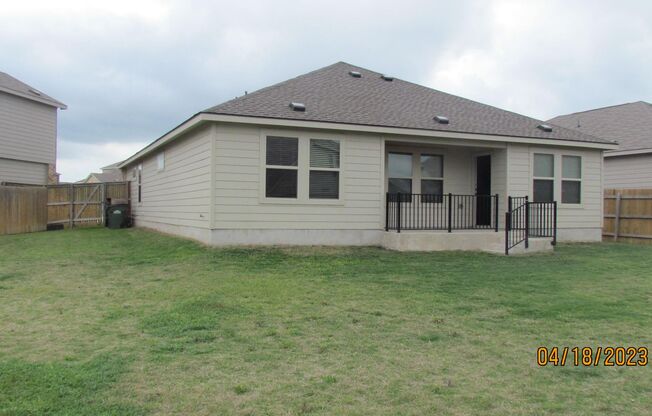 3 beds, 2 baths, $1,600