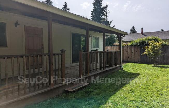 1041 NE 106 AVE