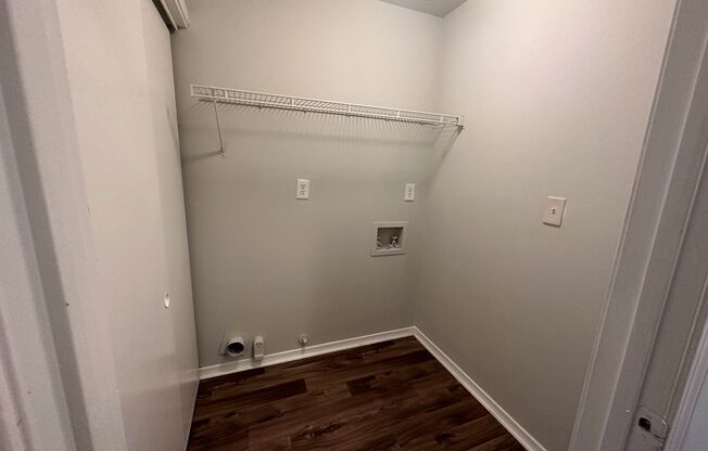 2 beds, 1 bath, 1,000 sqft, $1,090, Unit SC-1004