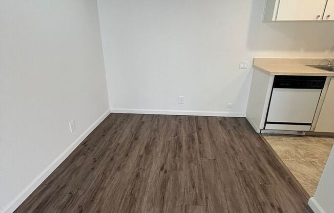 1 bed, 1 bath, 735 sqft, $2,700, Unit 205C