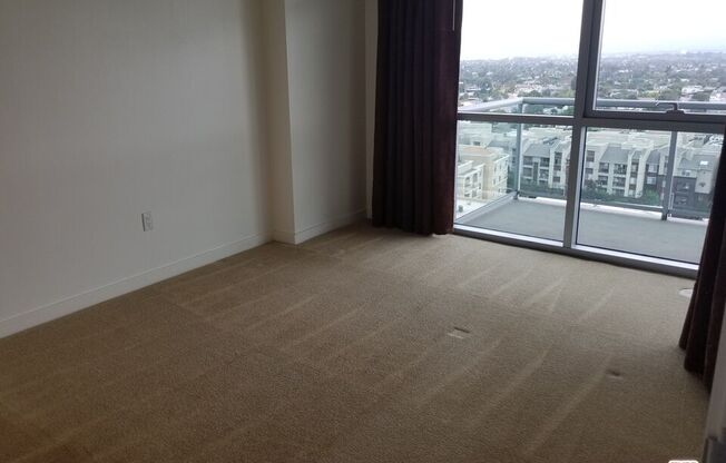 1 bed, 2 baths, 882 sqft, $4,795, Unit 1219