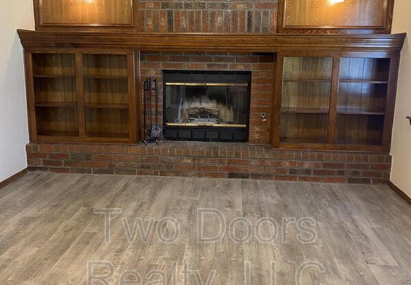 1121 SW 100 TERRACE