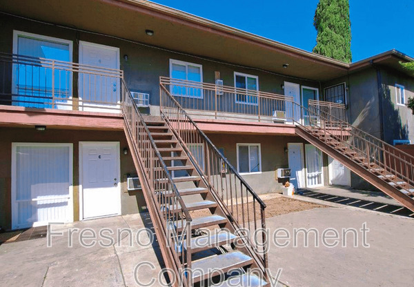 1331 E SAN BRUNO AVE