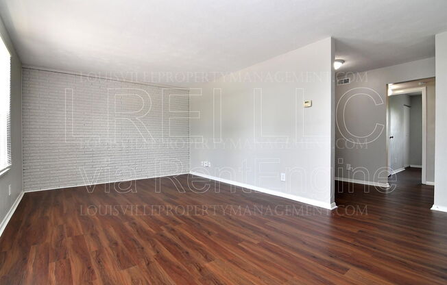 214 E 13 ST