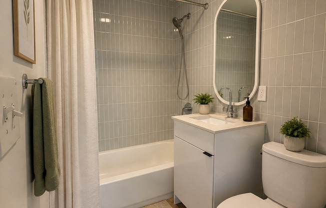 Studio, 1 bath, 375 sqft, $1,450, Unit 306