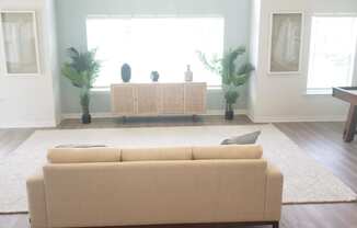 Living Area Interior at Retreat at Savannah, Savannah, 31404