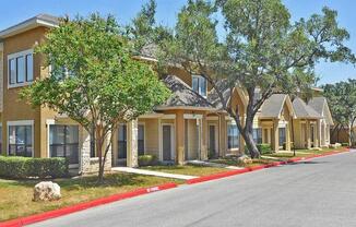 northwest san antonio townhomes