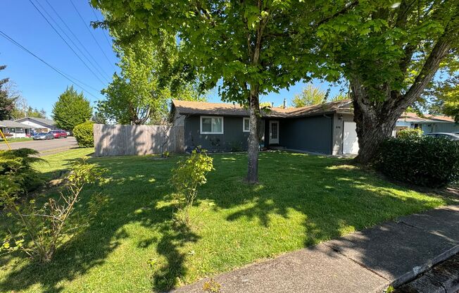 3 bedroom 1.5 bathroom home