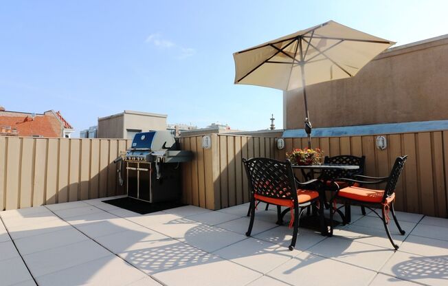 1 bed, 1 bath, 520 sqft, $2,450, Unit 110