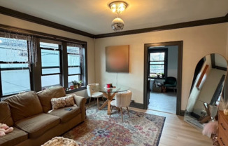 2 beds, 1 bath, 916 sqft, $2,190, Unit 2844-1N