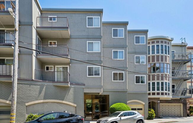 545 Burnett Avenue