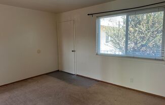 Studio, 1 bath, 300 sqft, $1,695, Unit 19