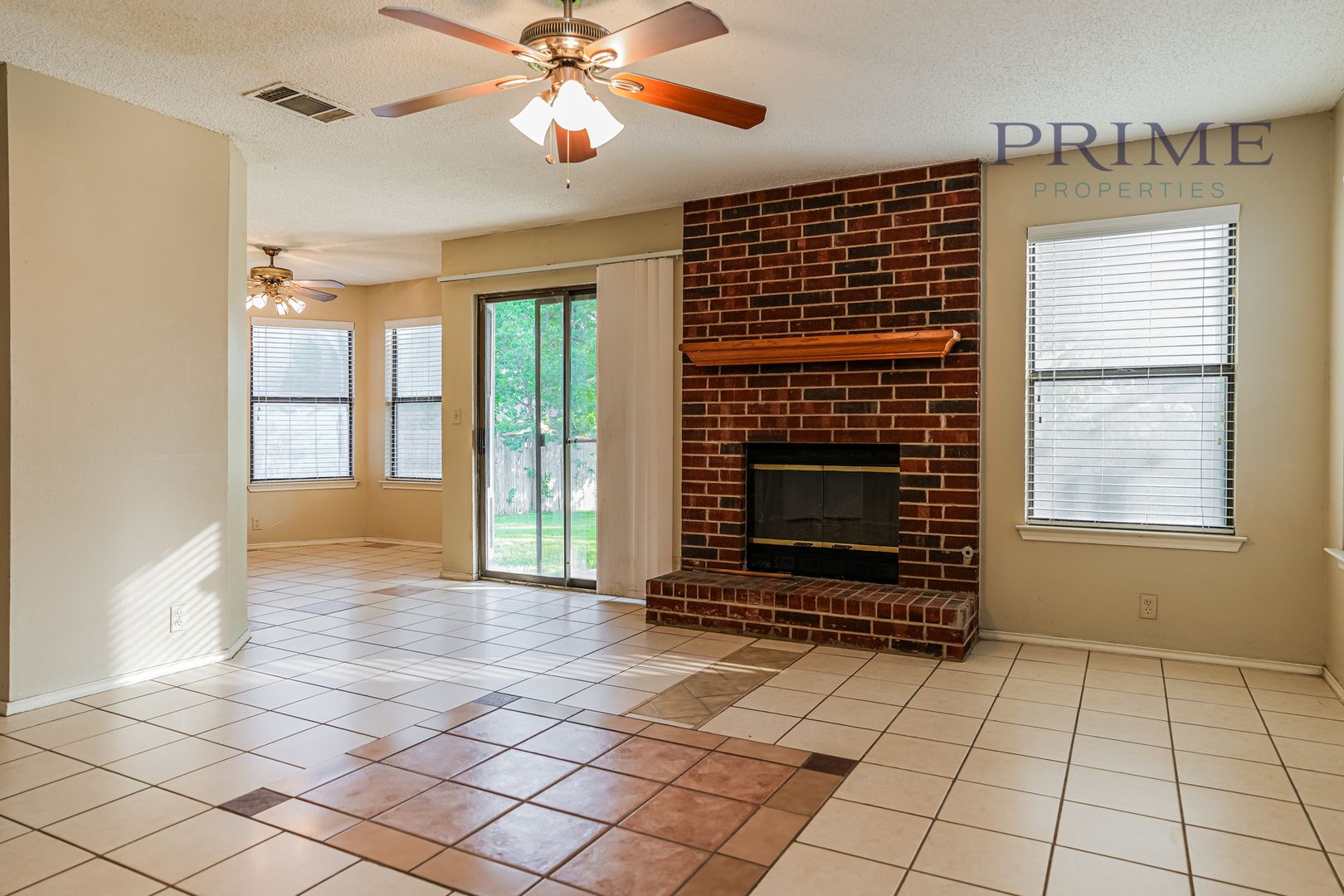 Spacious 4‑Bedroom Home in Prime Austin Location