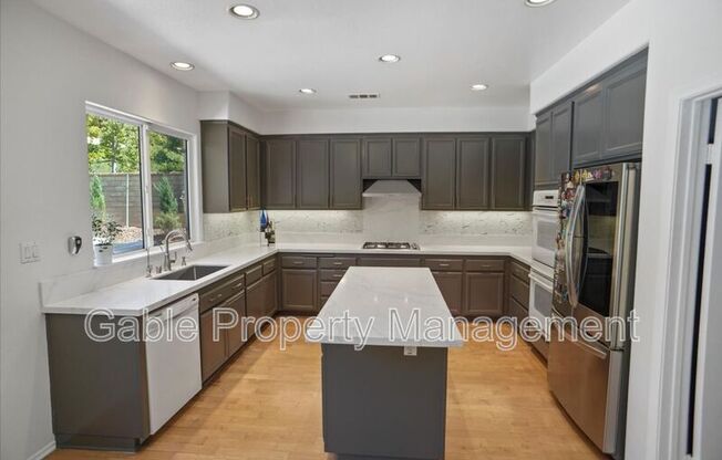 14289 WRANGELL LN