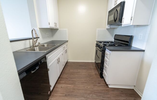 2 beds, 2 baths, 1,100 sqft, $2,348, Unit 304