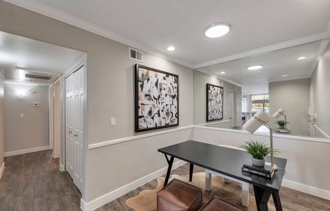2 beds, 2 baths, 972 sqft, $1,599, Unit 324