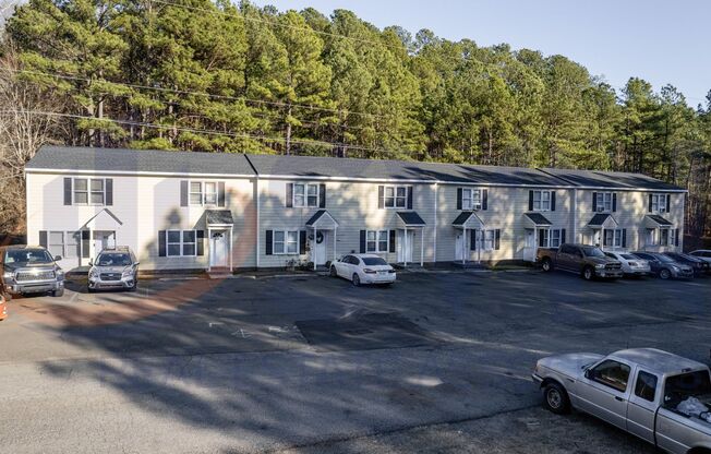 Countrycrest Apartments