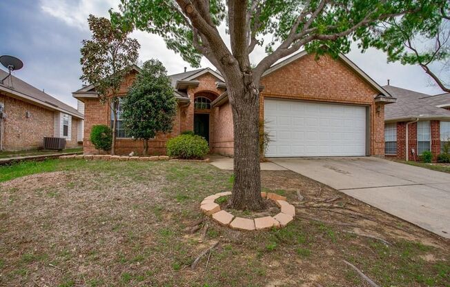 Charming Open-Concept McKinney Home Zoned for Award-Winning Prosper ISD with a Spacious Private Backyard Retreat!