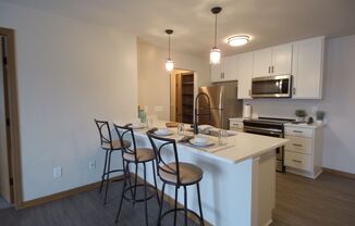 2 beds, 2 baths, 1,100 sqft, $1,880, Unit W17012 #06