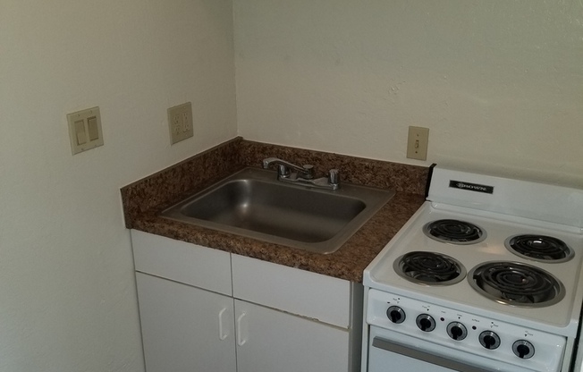 Studio, 1 bath, 350 sqft, $2,295, Unit 2489 UNIT #10