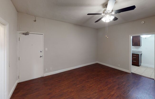 1 bed, 1 bath, 625 sqft, $1,895, Unit 202