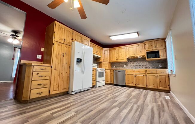 4281 S 2200 W Taylorsville, UT, 84129