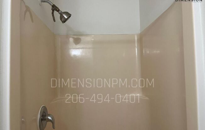 1 bed, 1 bath, 303 sqft, $795, Unit Unit 211