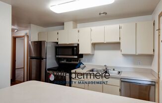 2 beds, 1 bath, $2,000, Unit #3