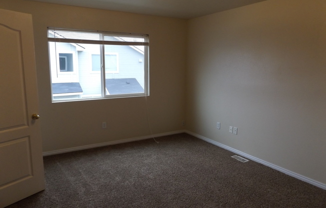 2 beds, 2 baths, 1,000 sqft, $1,400, Unit 101