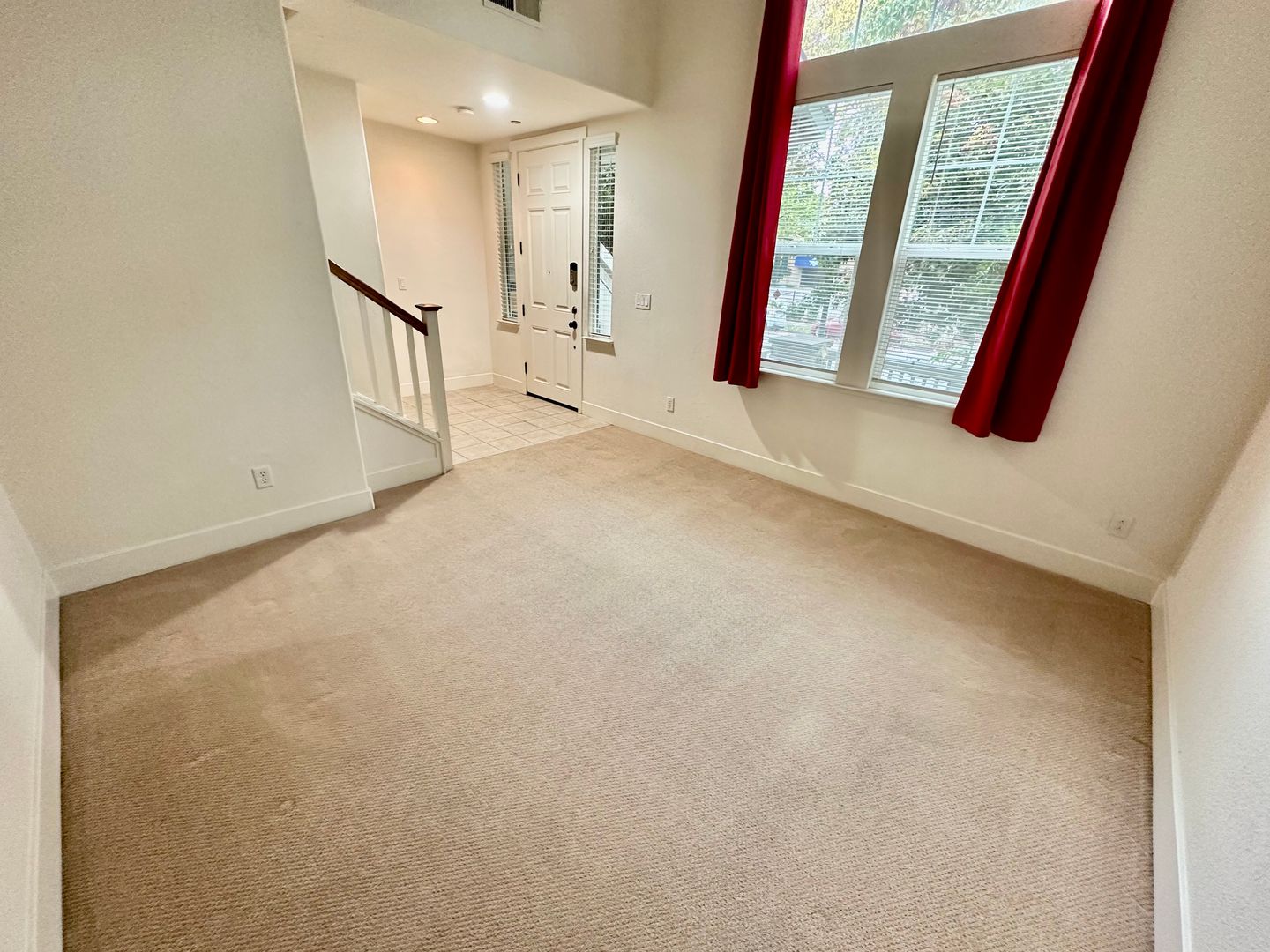 Welcome to modern luxury living in the heart of Midtown Sacramento!