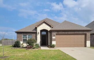 Don't miss out on this beautiful newly built 3/2/2 home with study/office in growing Greenville!