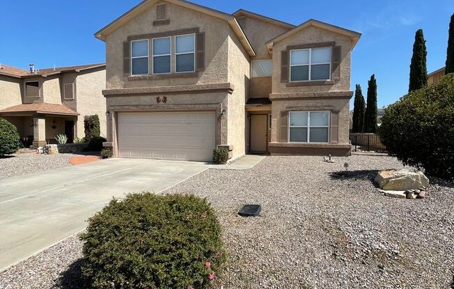 Great 5 Bedroom/2.5 Bathroom off Porter Dr.