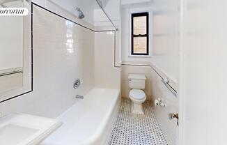Studio, 1 bath, 440 sqft, $3,550, Unit 16M