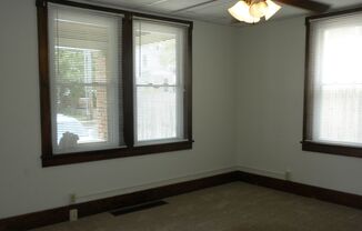 1 bed, 1 bath, $850, Unit Apt 101